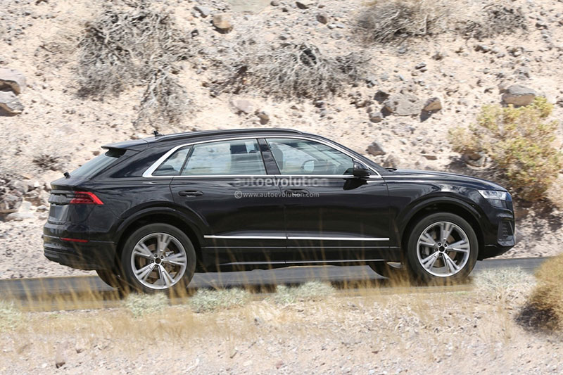 Đây là Audi Q8 - đối thủ của BMW X6 vừa lộ diện khi chạy thử